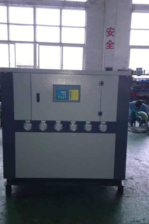 水冷渦旋式冷水機(jī)組