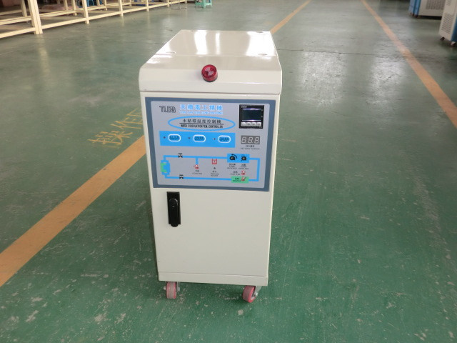 小型水冷式冷水機(jī)